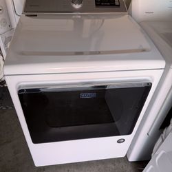Maytag electric dryer 7.2 cuft