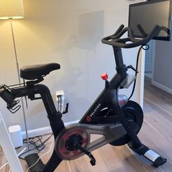 Peloton Bike 2nd Generation 