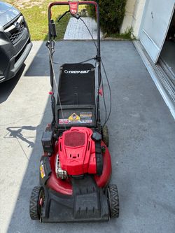 Troy-Bilt Self-Propelled Gas Lawn Mower
