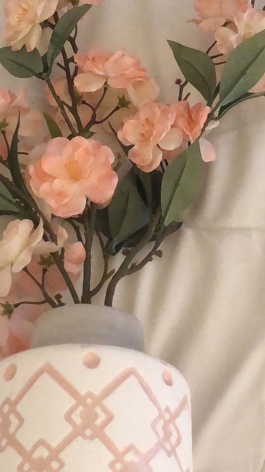 Vase/flowers