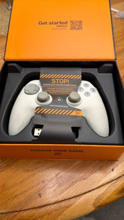 SCUF ENVISIONS PRO v2 wireless