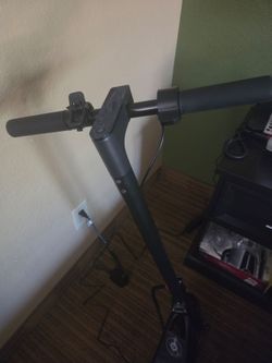 Ladped electric, foldable scooter