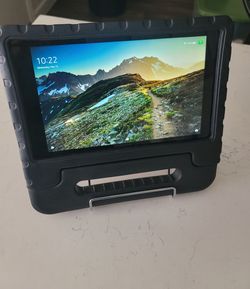 Fire Tablet w/Stand & Charger