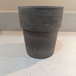 Plant Pot 