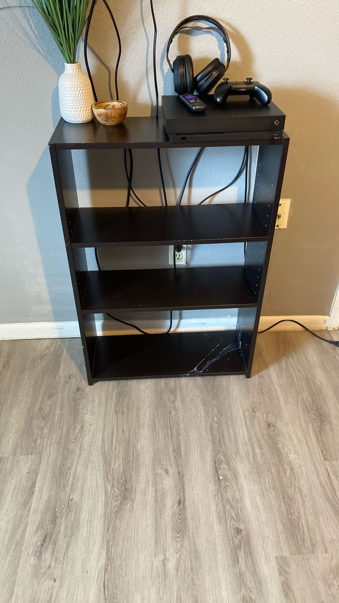 Bookshelve