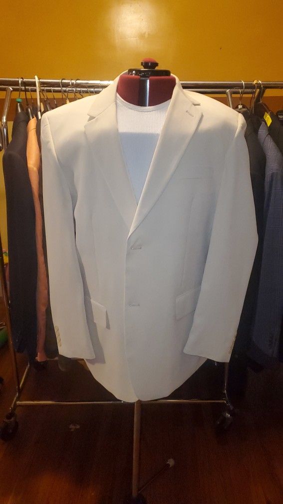 Men's Sports Coat - 44R / $75