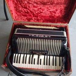 Wurlitzer Accordion