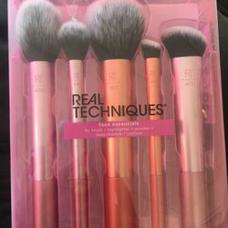 New Real Technique Makeup Brush Set