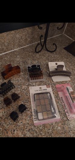 Hair Clips / Make up / etc.