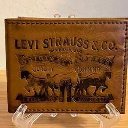 Levi's Men's RFID-Blocking Coated Leather Trifold Wallet Brown New