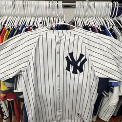 New York Yankees Majestic Size M