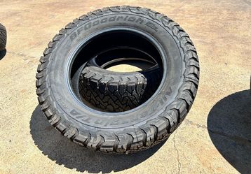 (2) LIKE NEW BFGoodrich KO3 LT275/65R20 10 PLY 97% TREAD