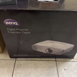 Brand new UNOPENED BenQ HT2150ST