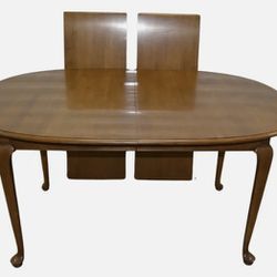 Ethan Allen Solid Hard Rock Maple Dining Table And Chairs 74" Extension Dining Table 18-6803