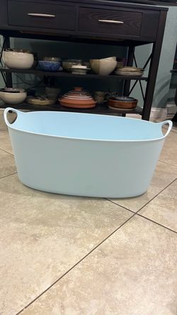 Baby Blue 9 Gallon Laundry / Storage Basket