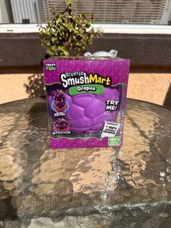 Scented Jumbo Grape Squishy 🍇