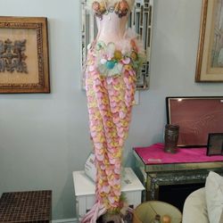 Mermaid Mannequin
