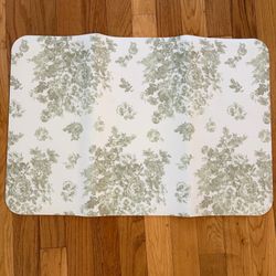 Floral Dish Drying Mat in Sage Green - Elegant Home Kitchen Accessory - NEW