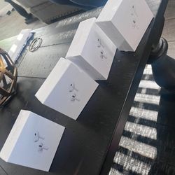 AirPods Pro’s 2