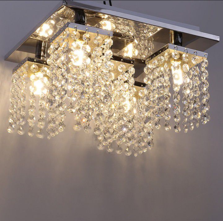 Ceiling Light fixture/ chandelier