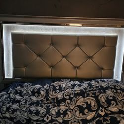 King Bedroom Set