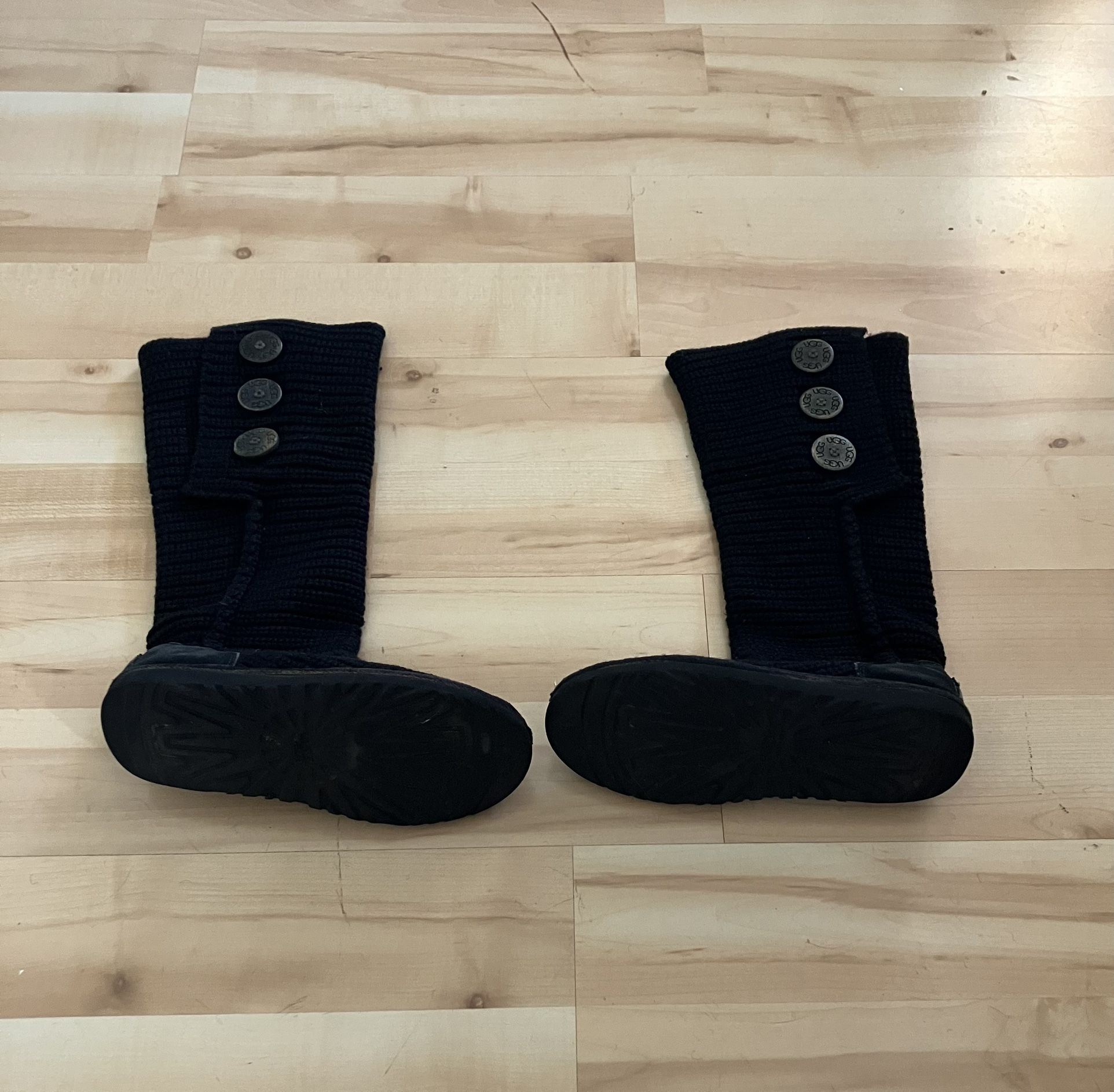 UGG Knit Long Boots Woven Big Button Black Size 5