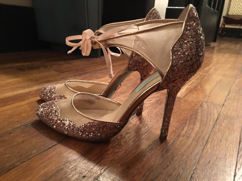 Gorgeous Betsey Johnson designer heels shoes