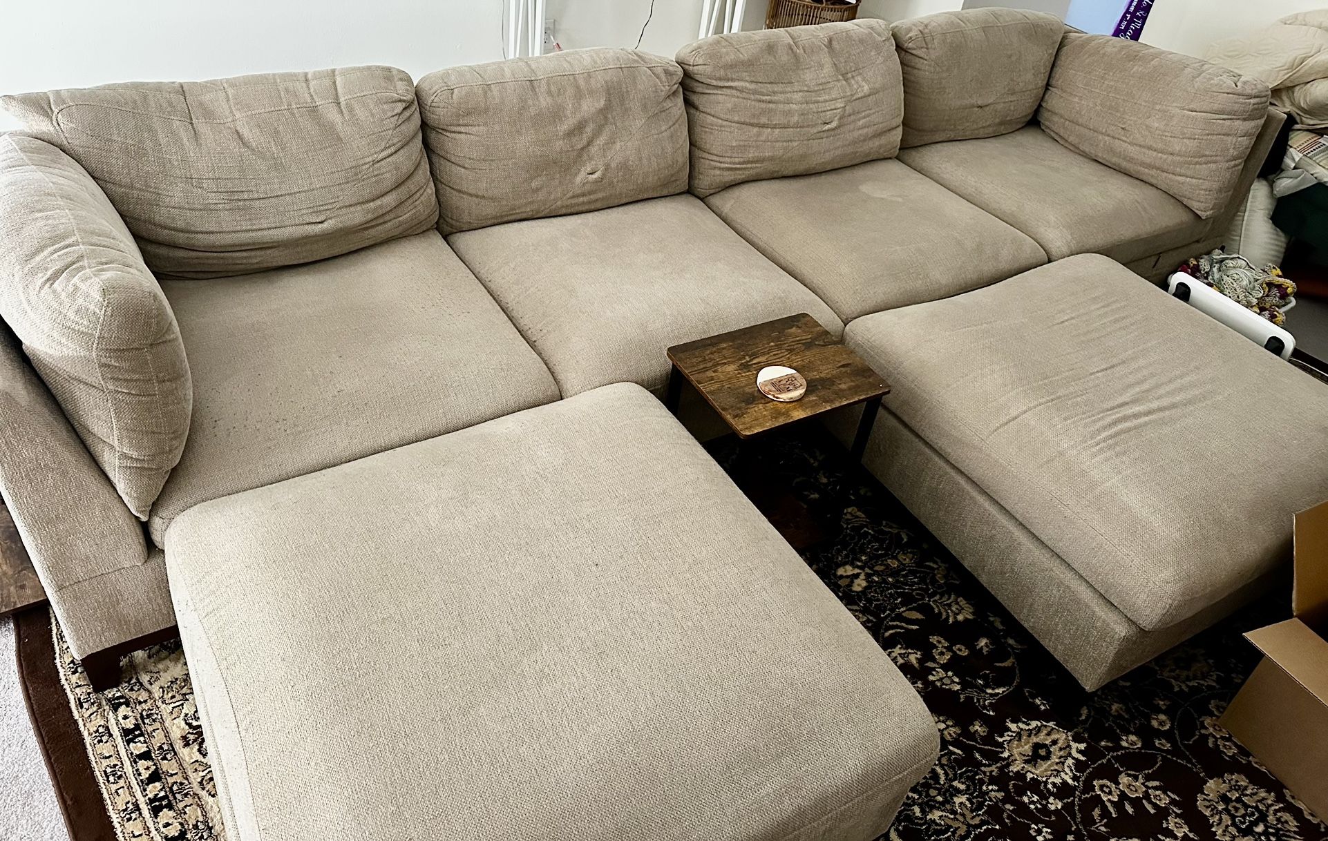 Tan/beige Modular Sofa With 2 Ottomans