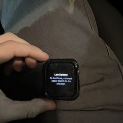 Apple Watch Se Gps And Cellular 