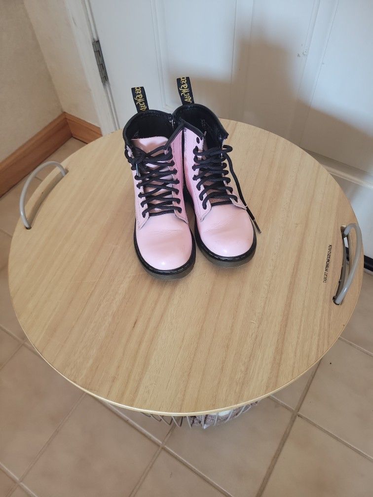 Girls/Toddler Size 11 PINK Dr. MARTEN