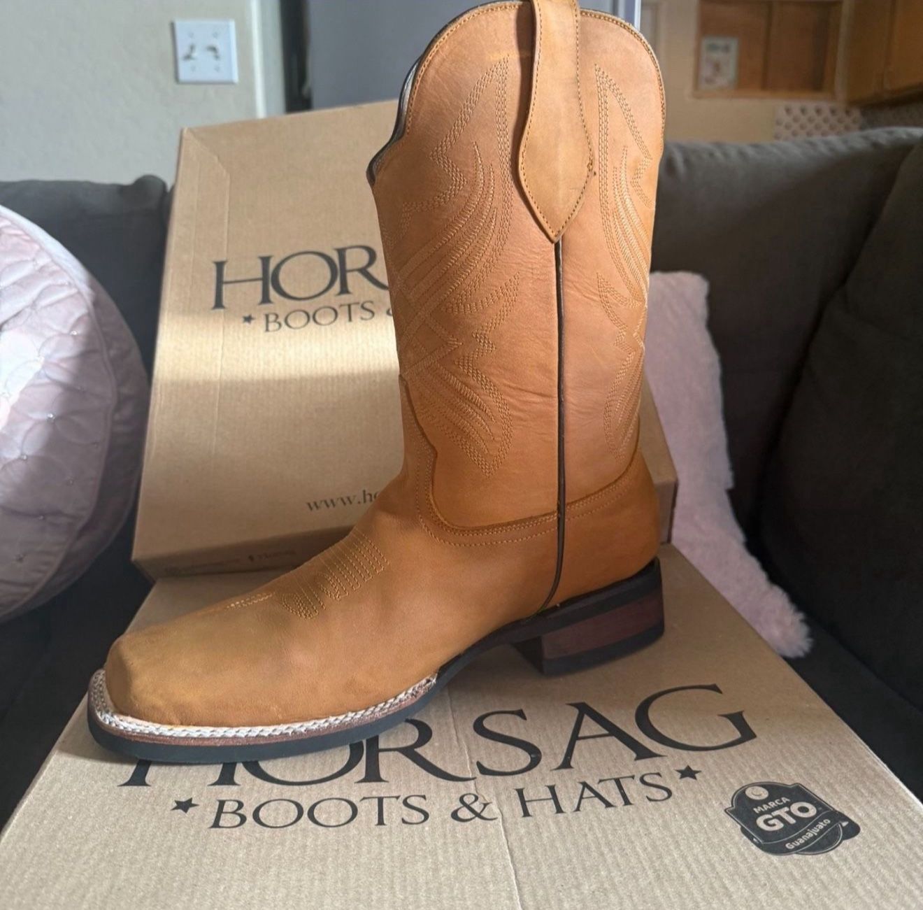 Horsag Boots 30$