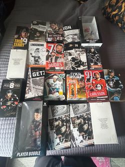 Anaheim Ducks bobbed heads