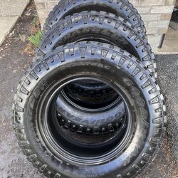 285/75/18 tires