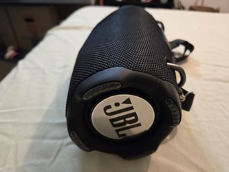 Not JBL ,Bluetooth Speaker