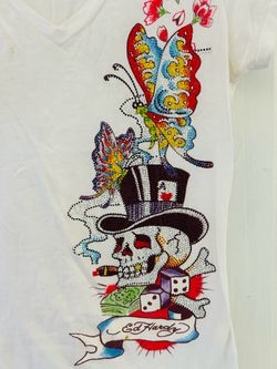 Hed Hardy medium
