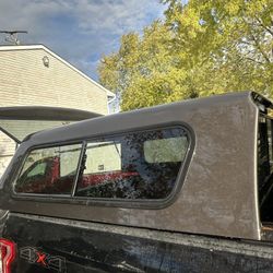 Camper topper cap for Silverado and gmc sierra 2023 Short bed 5.6 Crew cab Caja corta 2019/2024