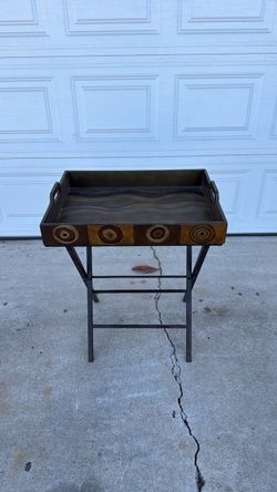 Serving tray