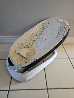 4 moms mamaroo