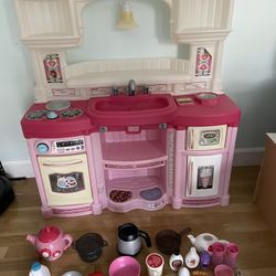 Toy Kitchen with accessories 