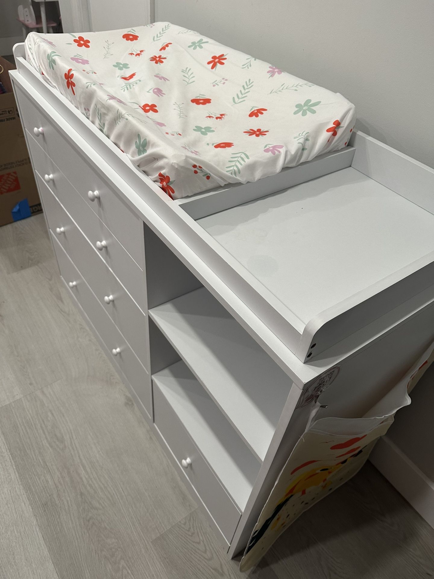 Changing Table With Drawers and Changing Pad