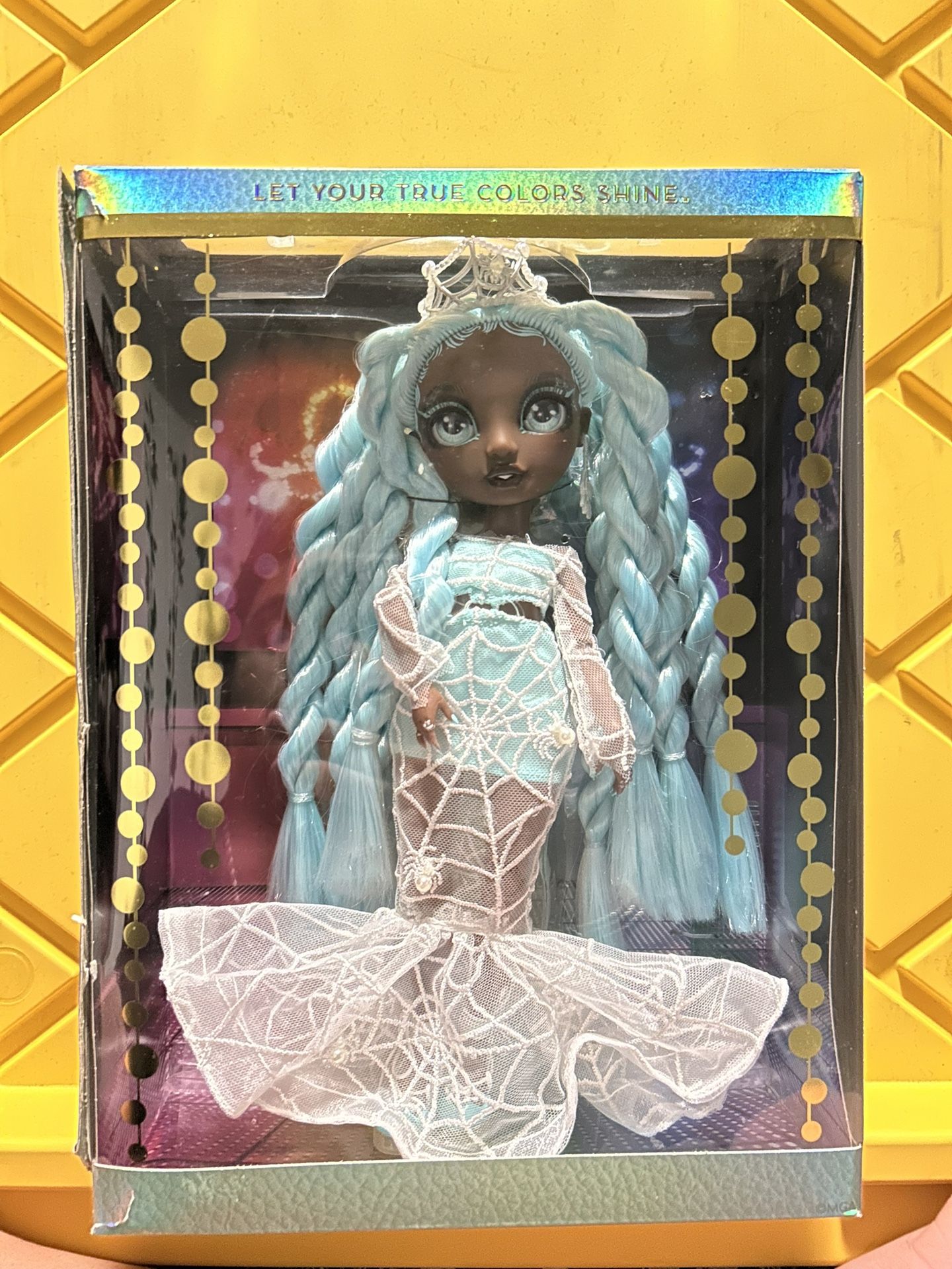 Rainbow High Fall Theme