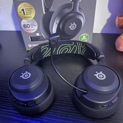 NEW Steelseries Arctis Nova 5X Wireless Headphones