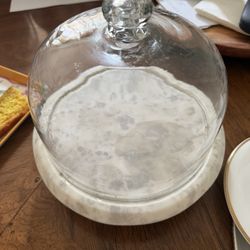Cake Holder