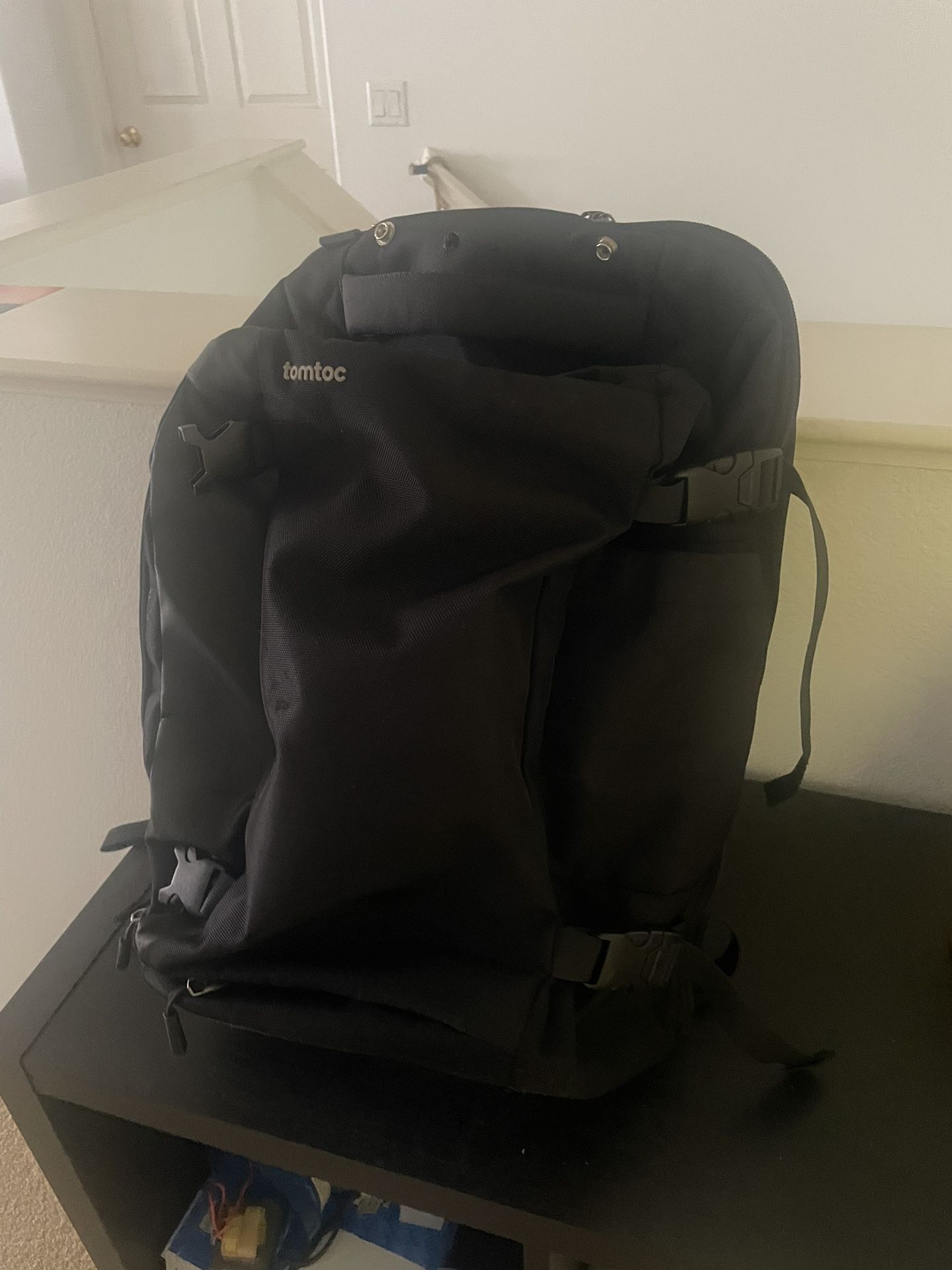 Used Tomtoc Backpack
