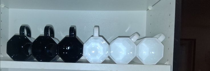 Cups/mugs