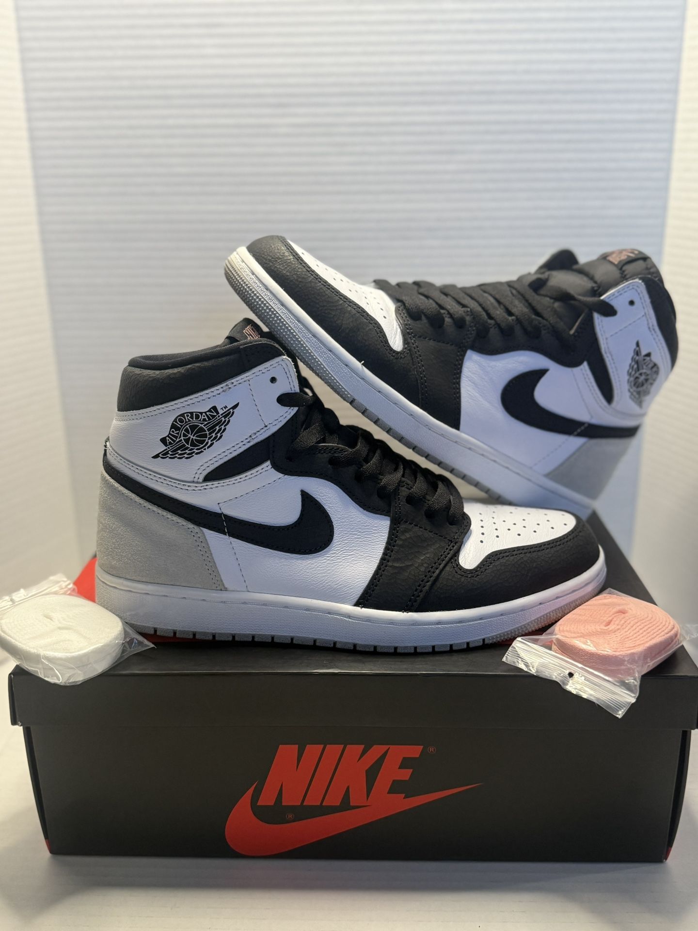 Jordan 1 Bleached Coral