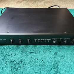 Adcom GFP-565 solid-state preamplifier - great condition!