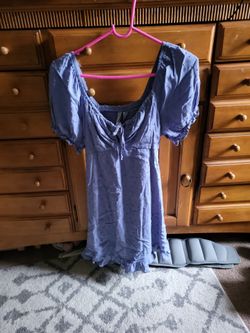 Small blue Tilly's dress