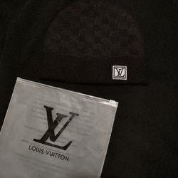 LV hat
