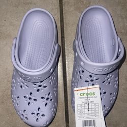 Crocs Classical Floral Cut Out Brand New Size 3 J